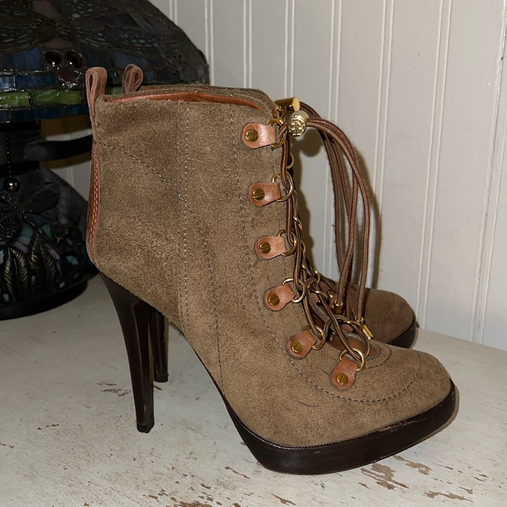 EUC Tory Burch halima suede & leather booties 8.5